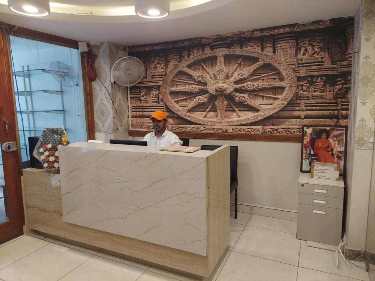 Aum Hotel Puttaparthi Exteriér fotografie